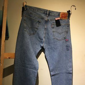 LEVIS JEANS 36.36
